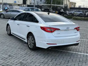 2016 Hyundai Sonata Limited Sedan - Foreign Used