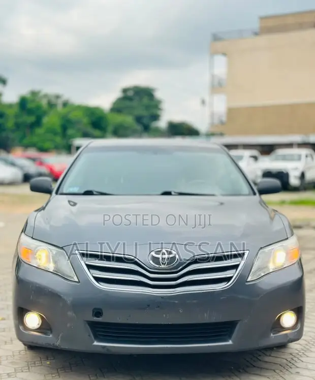 Toyota Camry 2010 XLE - Foreign Used - 1