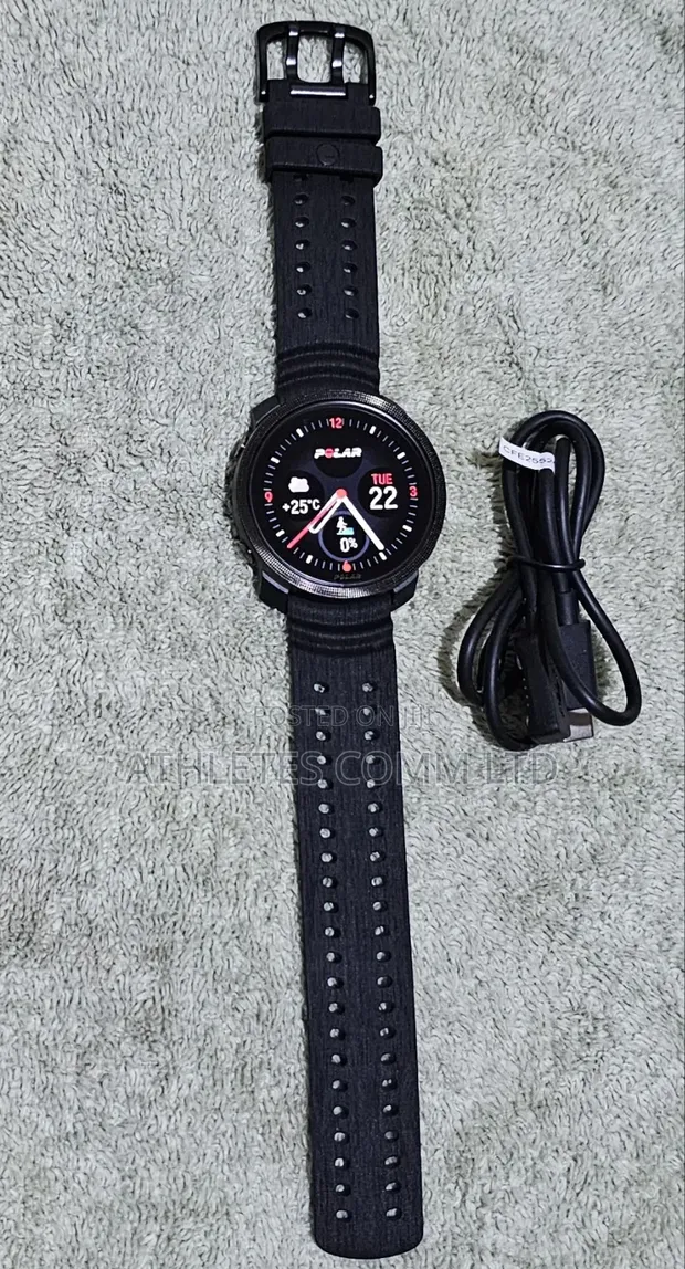 Polar Vantage M3 GPS Smartwatch - 1