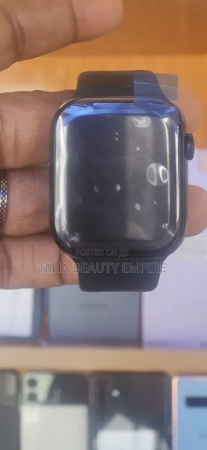 Apple Watch Series 8 45mm GPS + Cellular