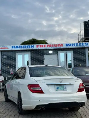 2013 Mercedes-Benz C300 Sport 4Matic Sedan AWD