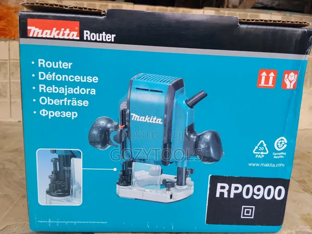 Makita RP0900 Electric Router 850W - 1