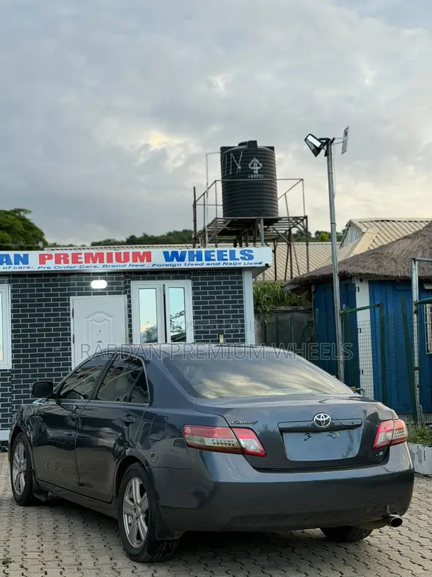 Toyota Camry 2.4 LE 2008 Grey - 1