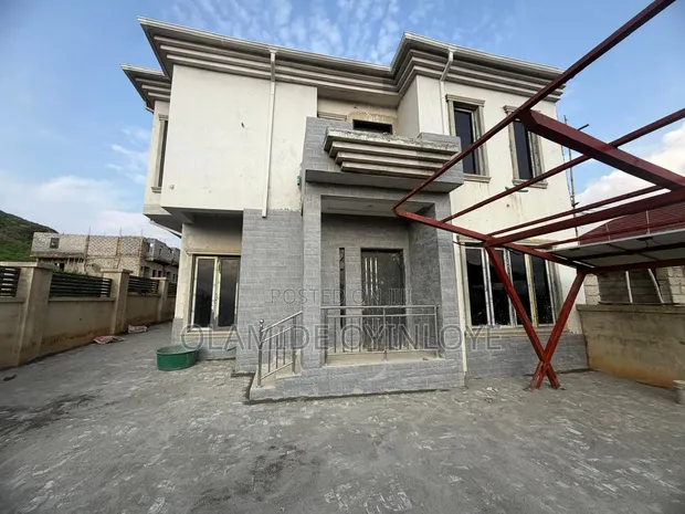 4 Bedroom Detached Duplex, Karsana, Abuja - 1