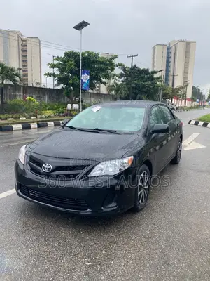 2012 Toyota Corolla LE Sedan - Wannan Waje Ne