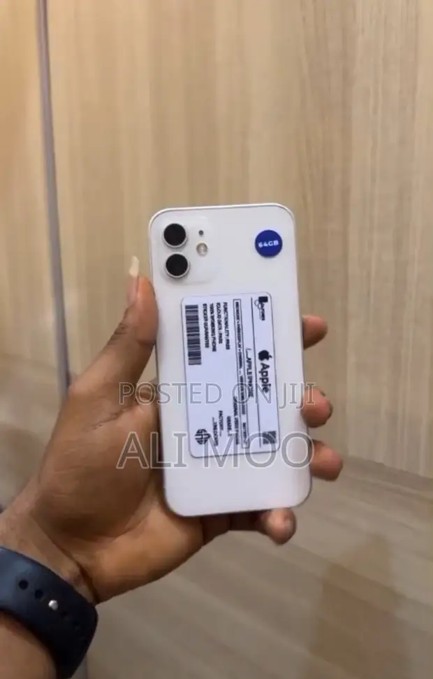 Apple iPhone 12 64GB White - 1