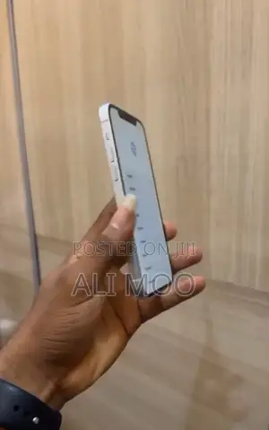 Apple iPhone 12 64GB Fari