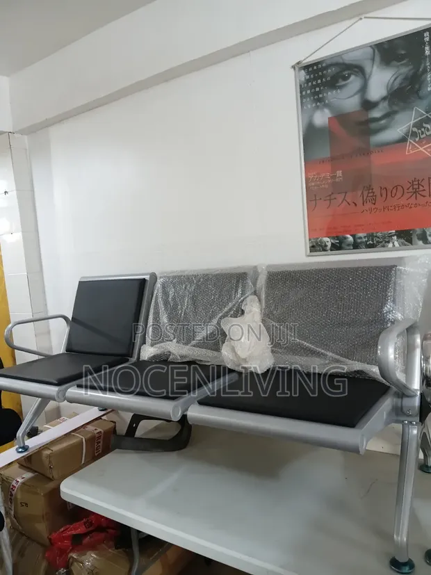 Boss Office Products 3-in-1 Airport Waiting Bench - 1