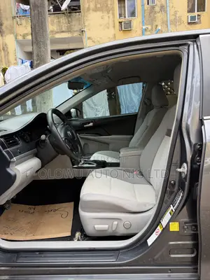 2013 Toyota Camry LE Sedan - Foreign Used