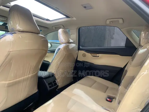 Lexus NX 200 AWD 2016 Red - 1
