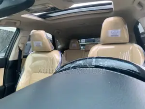 Lexus NX 200 AWD 2016 Red