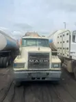 Mack Tank Truck - 2004 - 4