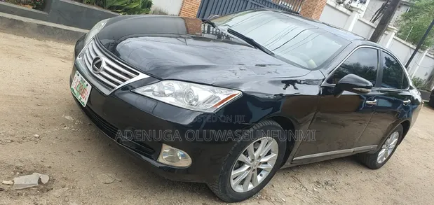 Lexus ES 350 2011 Black - 1