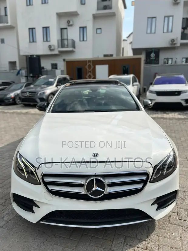 Mercedes-Benz E300 2018 White - 1