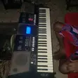 Yamaha PSR-E423 61-Key Digital Keyboard - 3