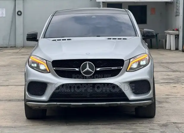 Mercedes-Benz GLE-Class AMG GLE 43 4MATIC 2017 Silver - 1