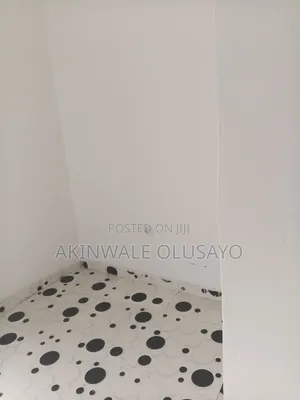 Sallalliyar Kasuwanci Don Siyarwa - Ajah