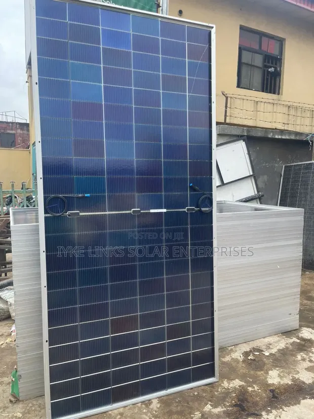 600W Jinko Solar Panel - Brand New - 1