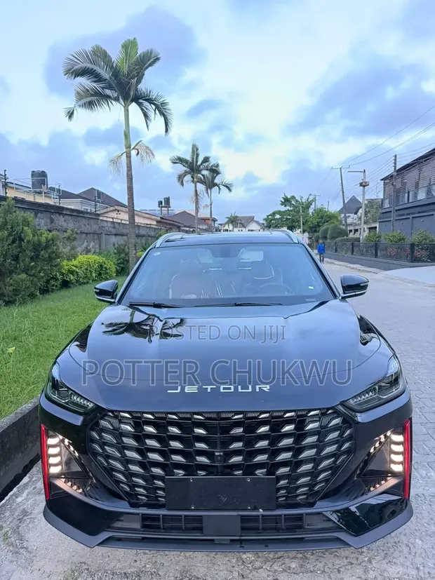 Jetour X70 Plus 2025 Black - 1