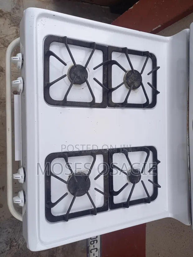 Croscill 4-Burner Gas Cooker - 1