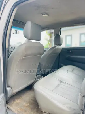 Toyota Hilux 2015 White