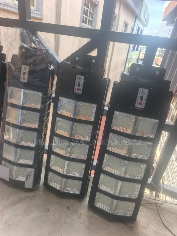 1000W LED Solar Street Light - 1