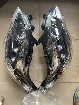 Brand New Headlamp for Toyota Avalon 2014