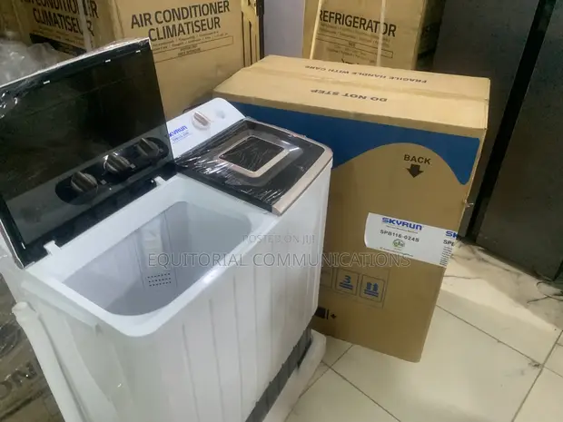 Skyrun SPB116-024S 11kg Twin Tub Washing Machine - 1