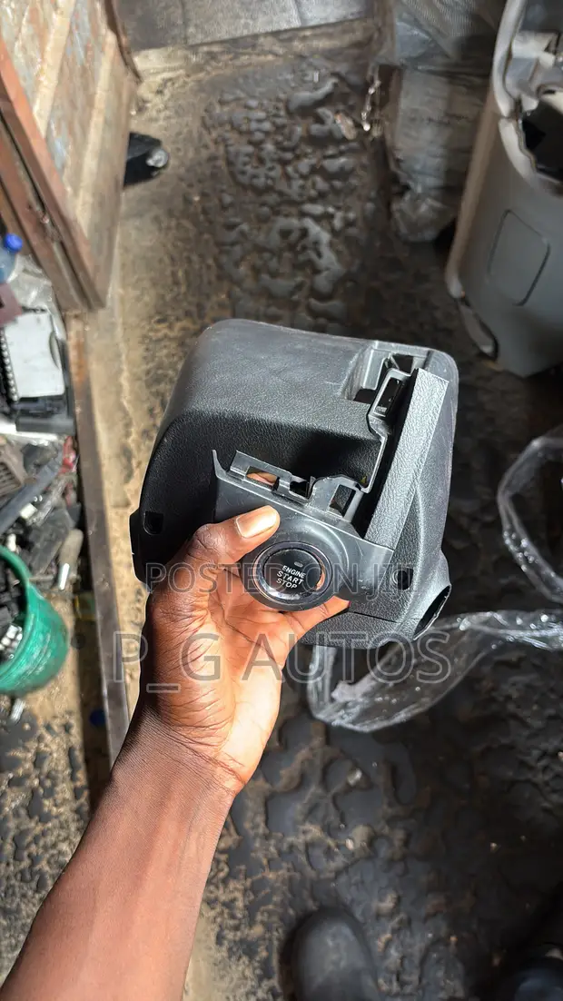 Toyota Camry 2015 Keyless Entry Components - 1