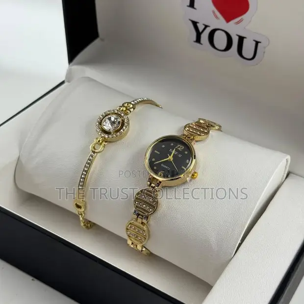 Daisy Fuentes Women's Watch Set - 1