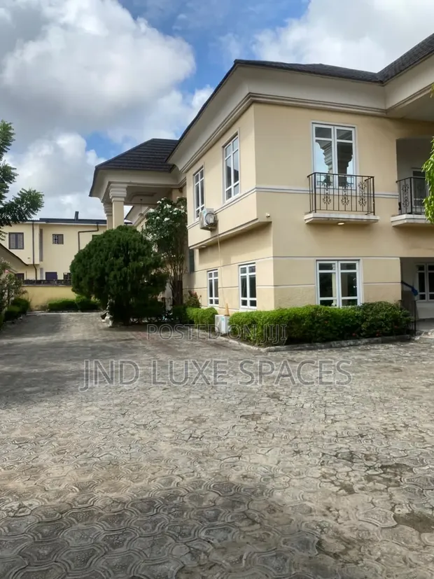 Filin 1305sqm don Haɗin Gwiwa don Siyarwa a Ogombo - 1