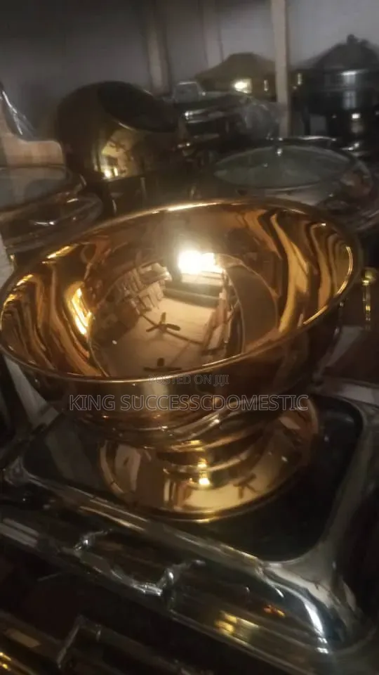 Elegant Gold Stainless Steel Chafing Dish Set - 1