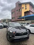 Toyota Highlander XLE AWD 2020 Launi Grey - 2