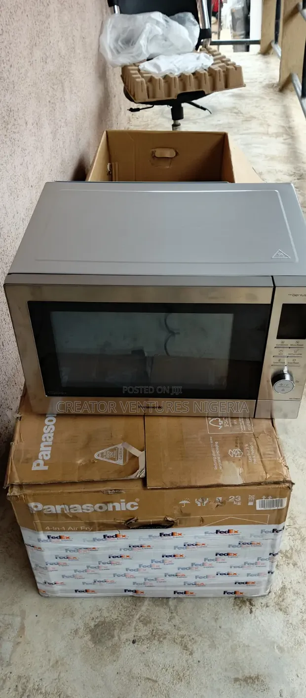 Panasonic 34L 4-in-1 Smart Inverter Microwave with Air Fryer - 1