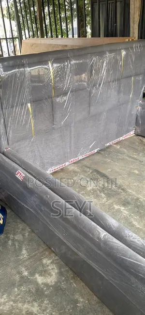 Sabon 6x6 Bed Frame na Home Interiors
