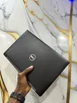 Dell Latitude 7480 Laptop: Intel Core i5, 8GB RAM, 256GB SSD - 2
