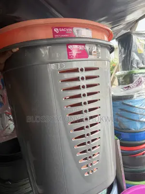 Sacvin Laundry Basket - Brand New