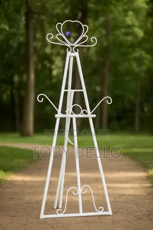 4ft White Easel/Welcome Stand for Rent