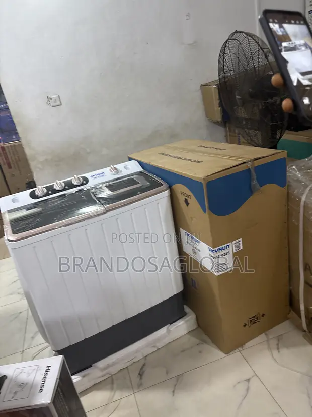 Skyrun 11KG Twin Tub Washing Machine - 1