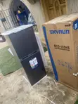 Skyrun BCD-195HS 195L Refrigerator with Top Freezer - 2