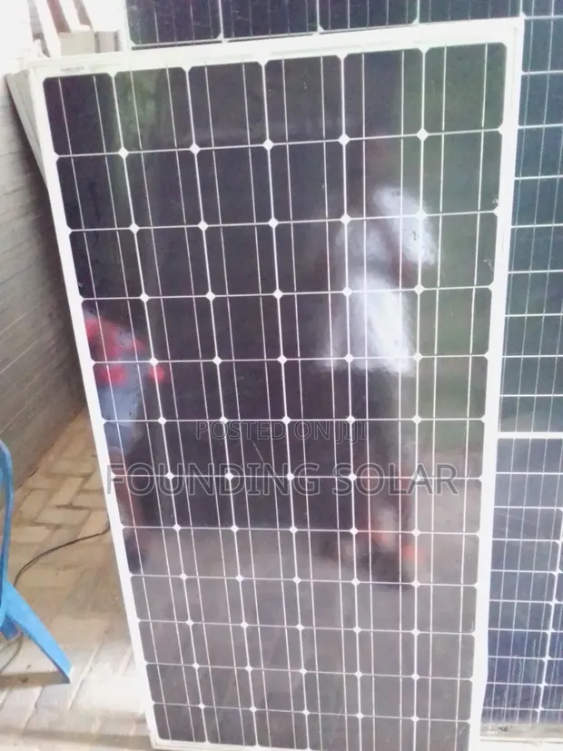 200W Monocrystalline Solar Panel - 1
