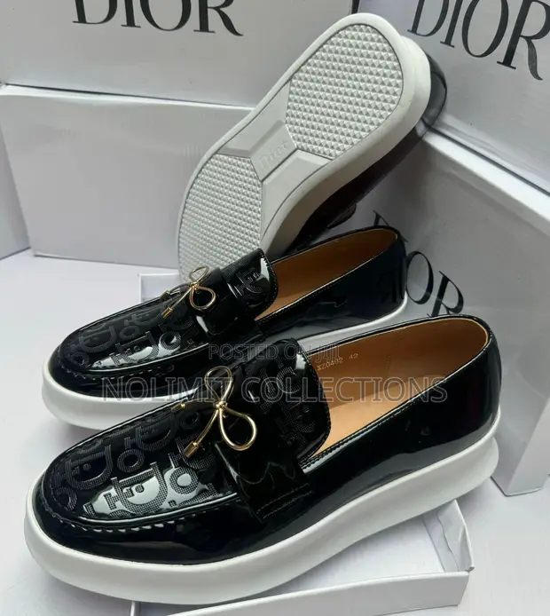 Dior Takalmi na Maza na Fata Baƙi da Soles Farare - 1