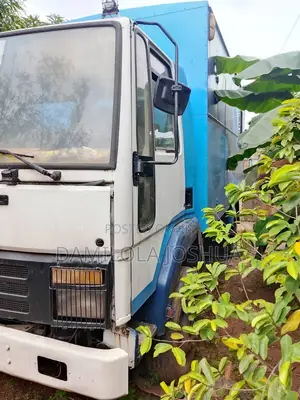 Babbar Motar Ashok Leyland 1718 - Mai Tsarki, Sayi da Gudunwa