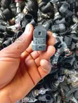 9005 & 9006 Halogen Headlight Bulb (Refurbished) - 4