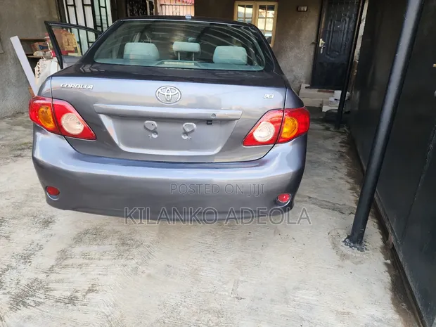 2010 Toyota Corolla LE Sedan - 1