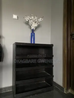 Rak Takalmi na Kayi / Littattafai