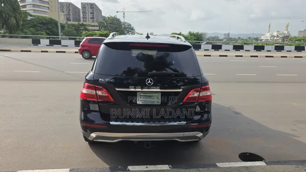 2013 Mercedes-Benz ML 350 4x2 Black - 1