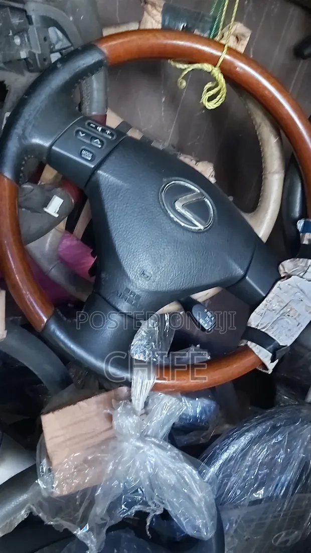 Keken Direba Tokunbo na Lexus RX 330 - 1