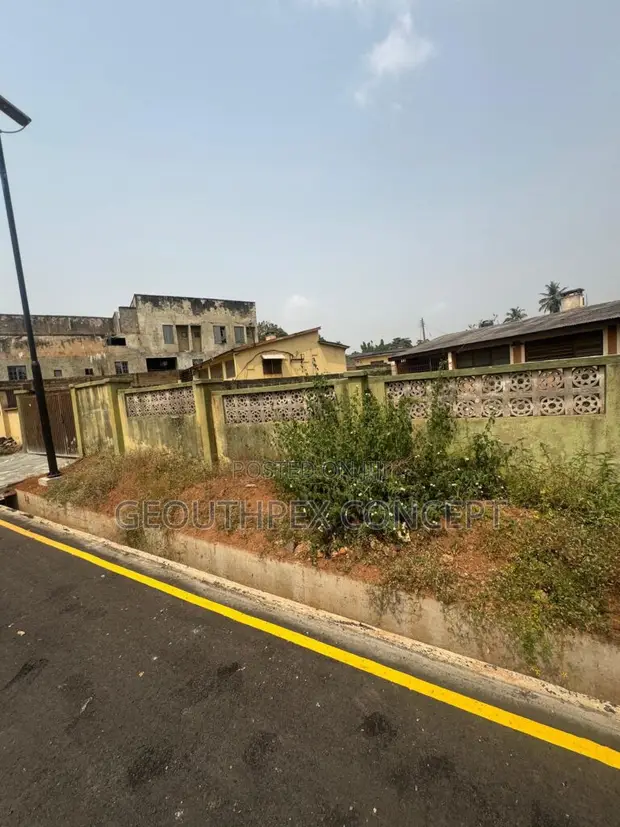 3,658 SQM Commercial Land Off Onireke--Dugbe Road, Ibadan - 1