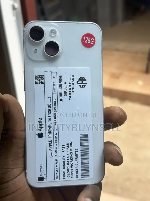 Apple iPhone 14 128GB White (UK Used) - 1